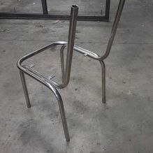 Carpintería Metálica Marmi estuctura de sillas